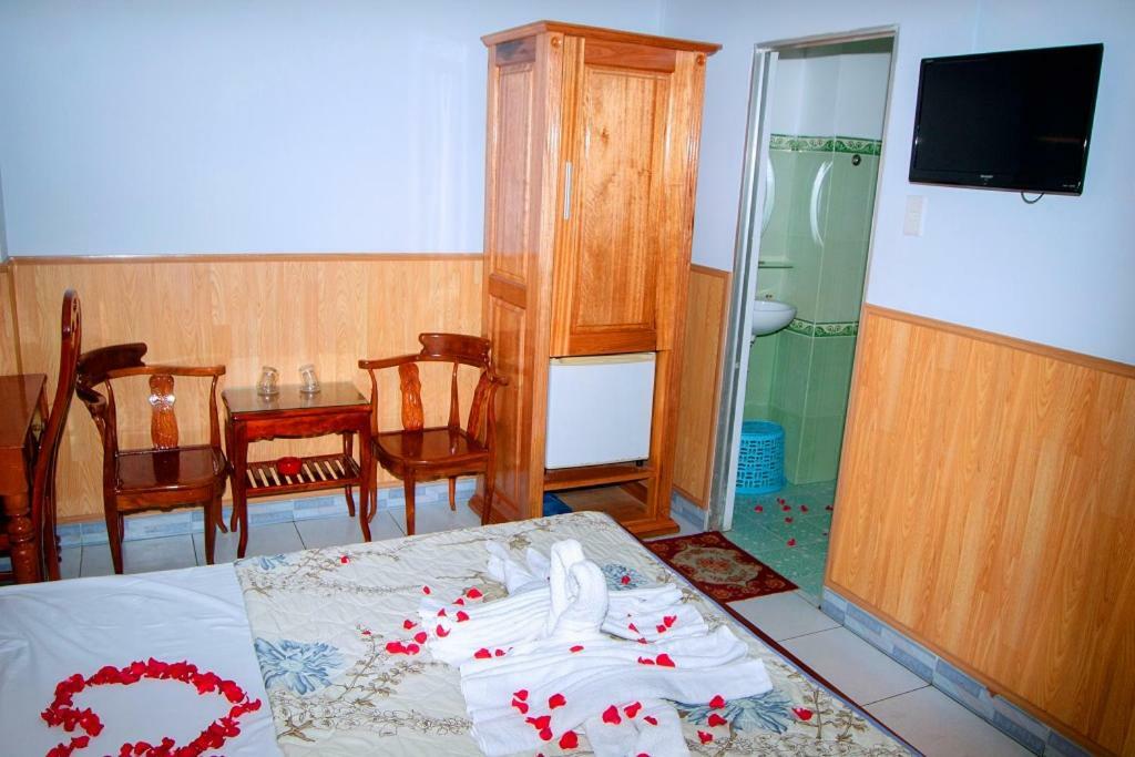 Thanh Ngoc Hotel Nha Trang Exteriör bild